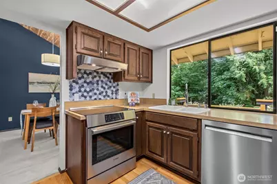 3414 NE Quinault Drive, Bremerton, WA 98311 - Photo 11