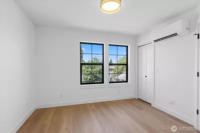 2817 25th Street #B, Everett, WA 98201 - Photo 27