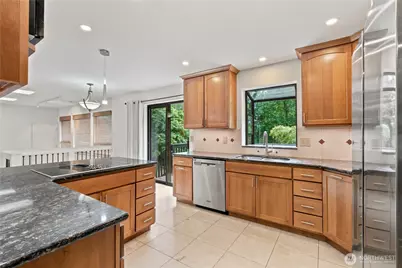 21401 52nd Avenue SE, Woodinville, WA 98072 - Photo 11