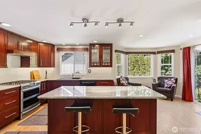 7280 44th Place W, Mukilteo, WA 98275 - Photo 11