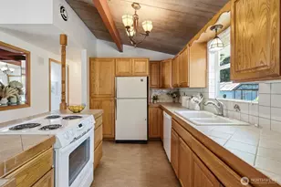 11205 4th Pl S, Burien, WA 98168 - Photo 15