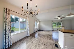17728 Irwin St SW, Rochester, WA 98579 - Photo 5