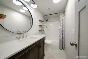 17728 Irwin St SW, Rochester, WA 98579 - Photo 9
