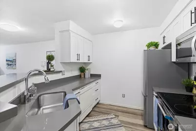 727 114th Street SW #X202, Everett, WA 98204 - Photo 11