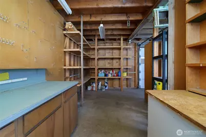 1015 35th Street, Anacortes, WA 98221 - Photo 31