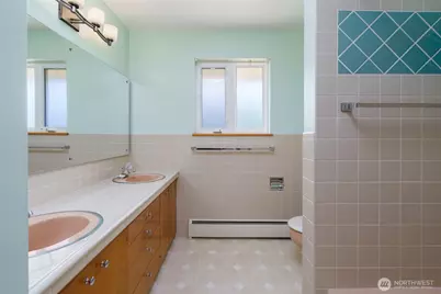 1015 35th Street, Anacortes, WA 98221 - Photo 17