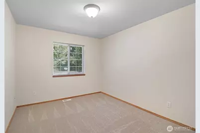 15626 Lindsay Road SE, Yelm, WA 98597 - Photo 21