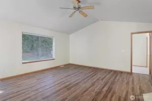 15626 Lindsay Rd SE, Yelm, WA 98597 - Photo 5