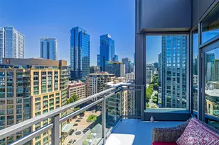 820 Blanchard St, Seattle, WA 98121 - Photo 11