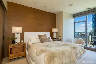820 Blanchard St, Seattle, WA 98121 - Photo 25