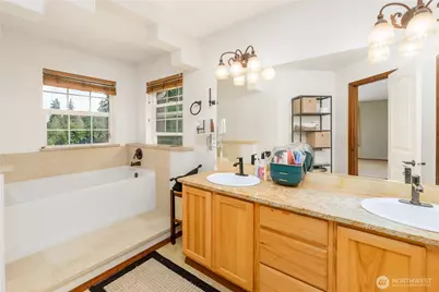 637 Del Guzzi Drive, Port Angeles, WA 98362 - Photo 29