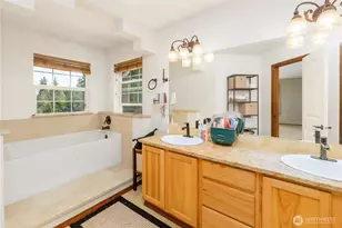 637 Del Guzzi Dr, Port Angeles, WA 98362 - Photo 29