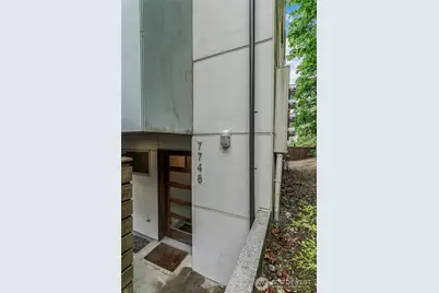 7748 Delridge Way SW, Seattle, WA 98106 - Photo 23