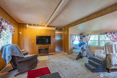 239 Robinson Road, Port Angeles, WA 98362 - Photo 37
