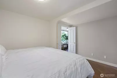 10903 Glen Acres Drive S #B, Seattle, WA 98168 - Photo 19