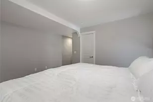 10903 Glen Acres Dr S, Seattle, WA 98168 - Photo 21