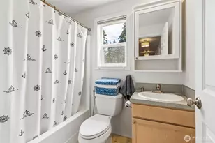 1315 Rogers St NW, Olympia, WA 98502 - Photo 17