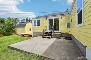 2404 S 121st St, Seattle, WA 98168 - Photo 37