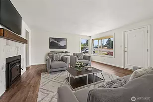 2404 S 121st St, Seattle, WA 98168 - Photo 7