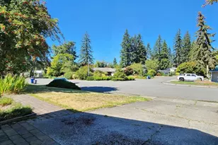 16811 NE 32nd St, Bellevue, WA 98008 - Photo 5