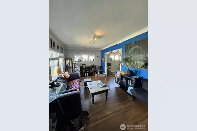 1010 Bellevue Court E, Seattle, WA 98102 - Photo 3