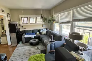 1010 Bellevue Ct E, Seattle, WA 98102 - Photo 17
