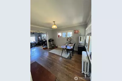 1010 Bellevue Court E, Seattle, WA 98102 - Photo 7