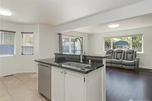 11703 SE 229th Pl, Kent, WA 98031 - Photo 17