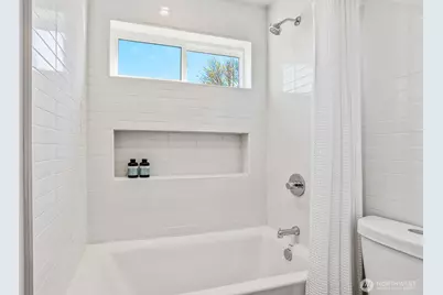 8328 24th Avenue NW, Seattle, WA 98117 - Photo 19