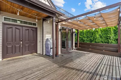 1542 E Sammamish Parkway NE, Sammamish, WA 98074 - Photo 5
