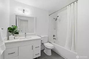 18823 SE 42nd St, Issaquah, WA 98027 - Photo 17