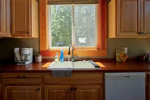 502 Loowit Ln, Cougar, WA 98616 - Photo 11