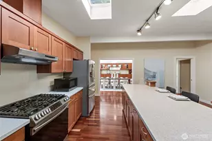 1400 143rd Pl NE, Bellevue, WA 98007 - Photo 11