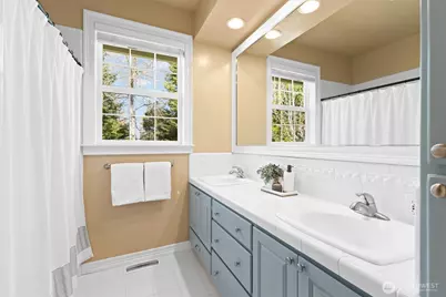 929 E Hemmi Road, Everson, WA 98247 - Photo 15