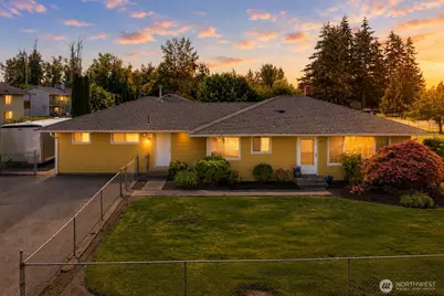 426 4th Avenue SE, Pacific, WA 98047 - Photo 1