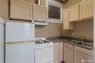 176 S Howard St, Spokane, WA 99201 - Photo 23