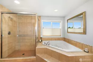21908 26th St E, Lake Tapps, WA 98391 - Photo 23