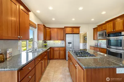 21908 26th Street E, Lake Tapps, WA 98391 - Photo 9