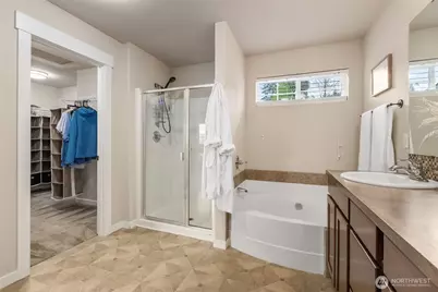 26832 223rd Lane SE, Maple Valley, WA 98038 - Photo 17