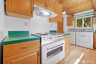 41819 S Shore Drive, Concrete, WA 98237 - Photo 23