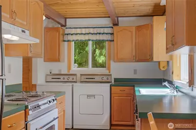 41819 S Shore Drive, Concrete, WA 98237 - Photo 25