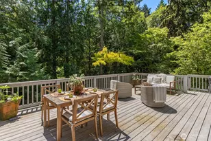 8219 NE New Brooklyn Rd, Bainbridge Island, WA 98110 - Photo 11