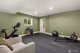 8219 NE New Brooklyn Rd, Bainbridge Island, WA 98110 - Photo 29