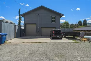 330 W Highland Ave, Chelan, WA 98816 - Photo 21