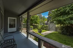 330 W Highland Ave, Chelan, WA 98816 - Photo 35