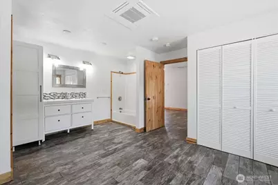 330 W Highland Avenue, Chelan, WA 98816 - Photo 9