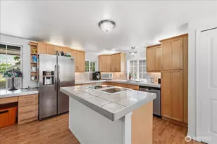 330 W Highland Ave, Chelan, WA 98816 - Photo 9