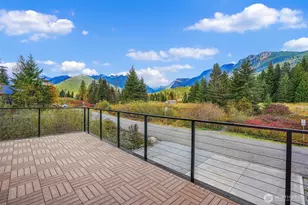 811 E Hyak Dr, Snoqualmie Pass, WA 98068 - Photo 13