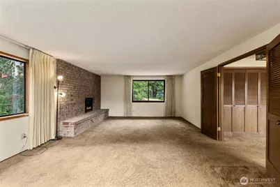 5359 Ruby Place NE, Bainbridge Island, WA 98110 - Photo 9