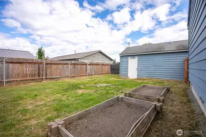 1909 Cleveland Avenue, Mount Vernon, WA 98273 - Photo 25